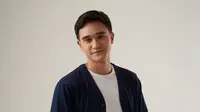 Syahdu Banget, Adhitya Alkatiri Temukan Arti Cinta Sejati Dalam Naskah Film Lebih Dari Selamanya