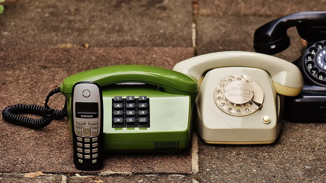 Ilustrasi Telepon