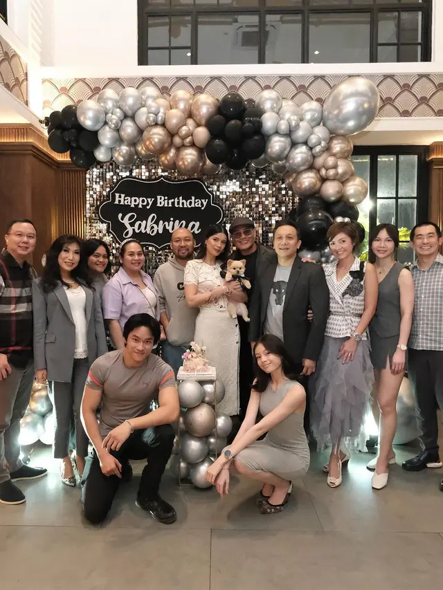 7 Momen Perayaan Ulang Tahun Sabrina Chairunnisa, Dapat Kejutan dari Deddy Corbuzier