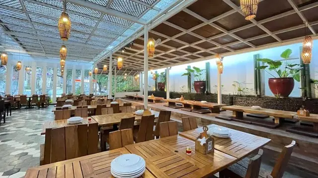 Rekomendasi Tempat Makan Lesehan di Bandung