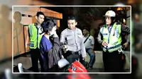 Jajaran Polda Metro Jaya menggelar razia mengantisipasi tawuran saat Sahur on the Road. (polri.go.id)