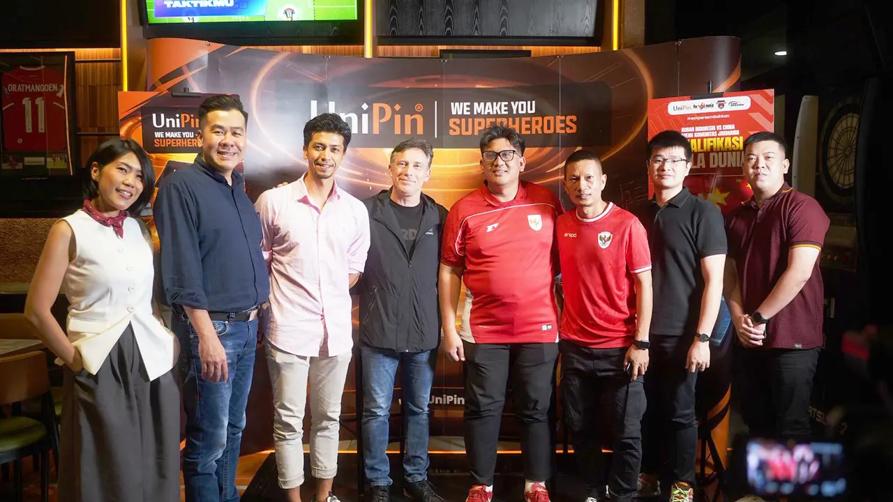 Nobar timnas Indonesia melawan Jepang antara Jakmania, UniPin dan Top Eleven
