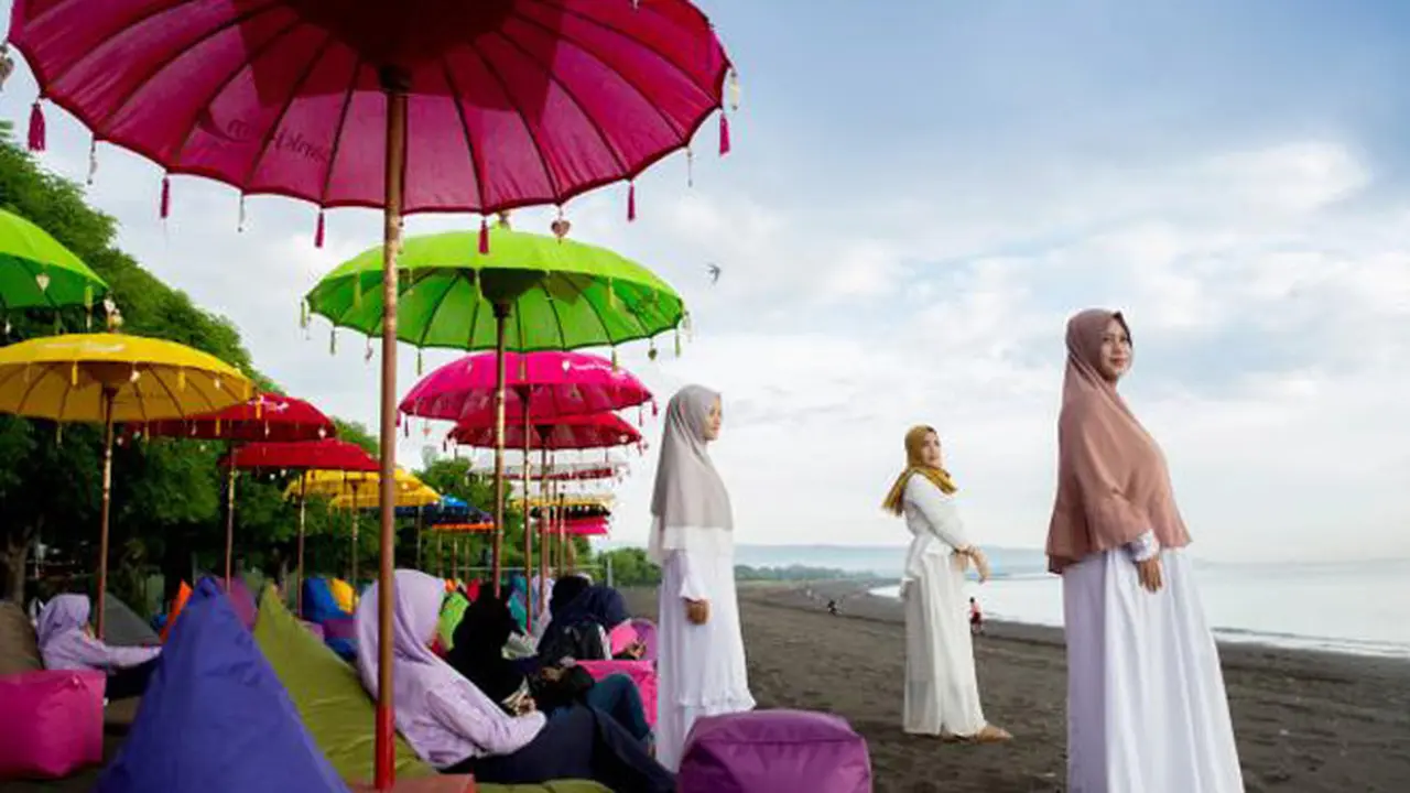 Sejak Kementerian Pariwisata (Kemenpar) menetapkan 10 Destinasi Halal pada pertengahan 2016, progresnya semakin menggembirakan.