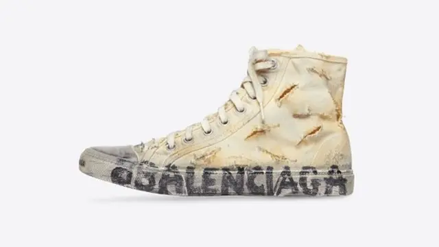 Balenciaga Rilis Sepatu Usang dengan Harga Rp 27 Juta, Bikin Netizen Heran