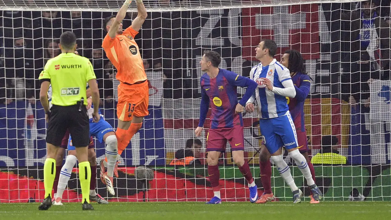 Menang 2-0 atas Espanyol, Barcelona Kokoh di Puncak Klasemen Liga Spanyol 2025/2026