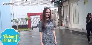 Shandy Aulia dan David Herbowo akan memasuki usia pernikahan lima tahun pada bulan Desember nanti. Belum juga dikaruniai anak, apakah mereka akan melakukan program bayi tabung?