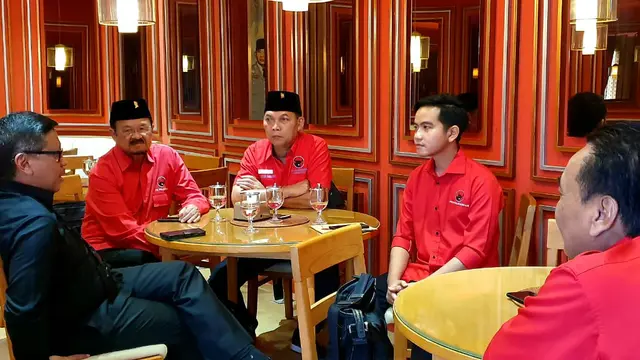 PDIP menggelar uji kelayakan dan kepatutan kepada bakal calon di Pilkada Solo 2020.