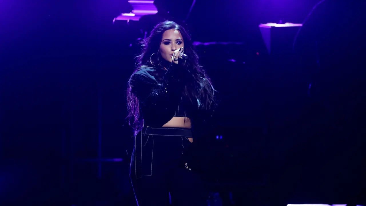 [Bintang] Demi Lovato
