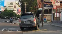 Teknik Parkir Mobil Masih Berantakan? Perhatikan 5 Tips Ini