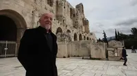 Paulo Coelho Quotes: 60 Inspiring Words to Ignite the Fire in Your Heart