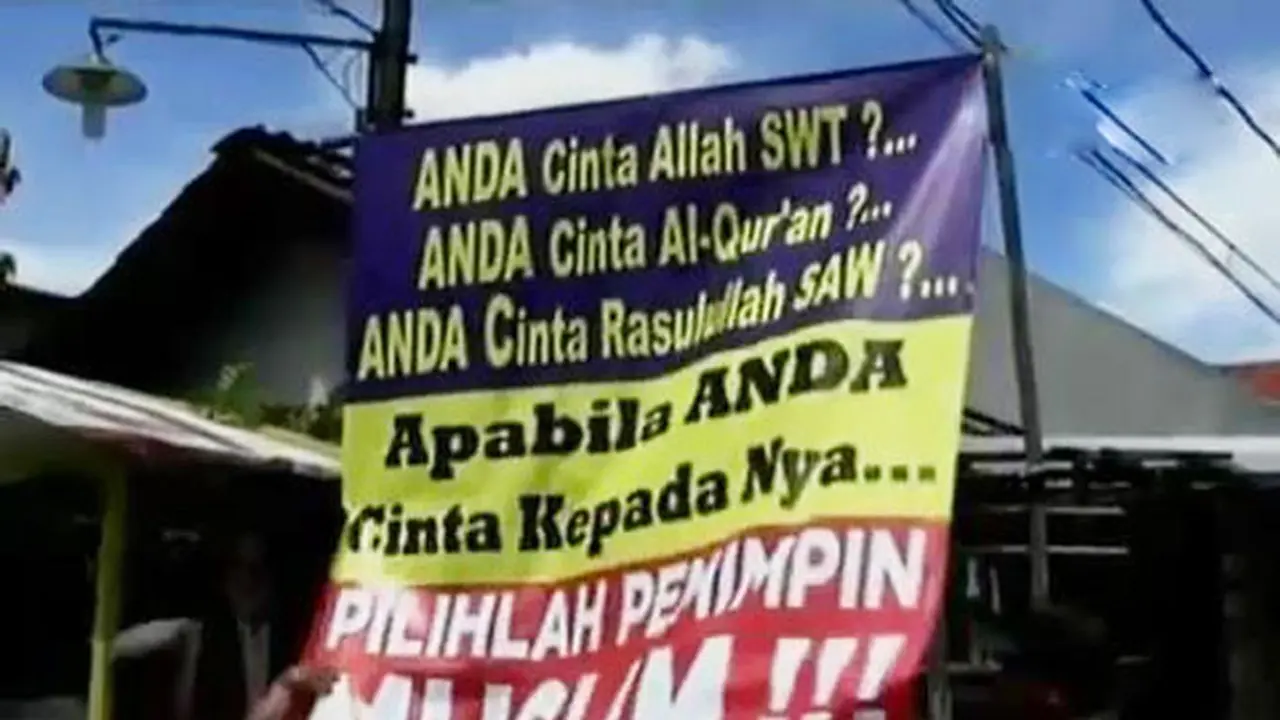 Spanduk provokatif