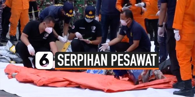 VIDEO: Pakaian Korban dan Serpihan Pesawat Sriwijaya Air SJ-182 ditemukan