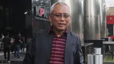 Anggota DPR Fraksi PDIP, Arif Wibowo meninggalkan Gedung KPK usai menjalani pemeriksaan di Jakarta, Kamis (7/4/2019). Arif Wibowo diperiksa dalam kapasitas sebagai saksi untuk melengkapi berkas penyidikan tersangka Markus Nari terkait kasus dugaan korupsi pengadaan e-KTP. (merdeka.com/Dwi Narwoko)