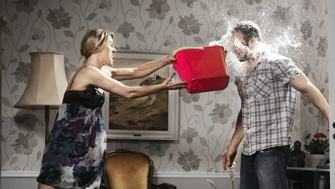 Tanda Peringatan Hancurnya Hubungan yang Tak Boleh Kamu Abaikan