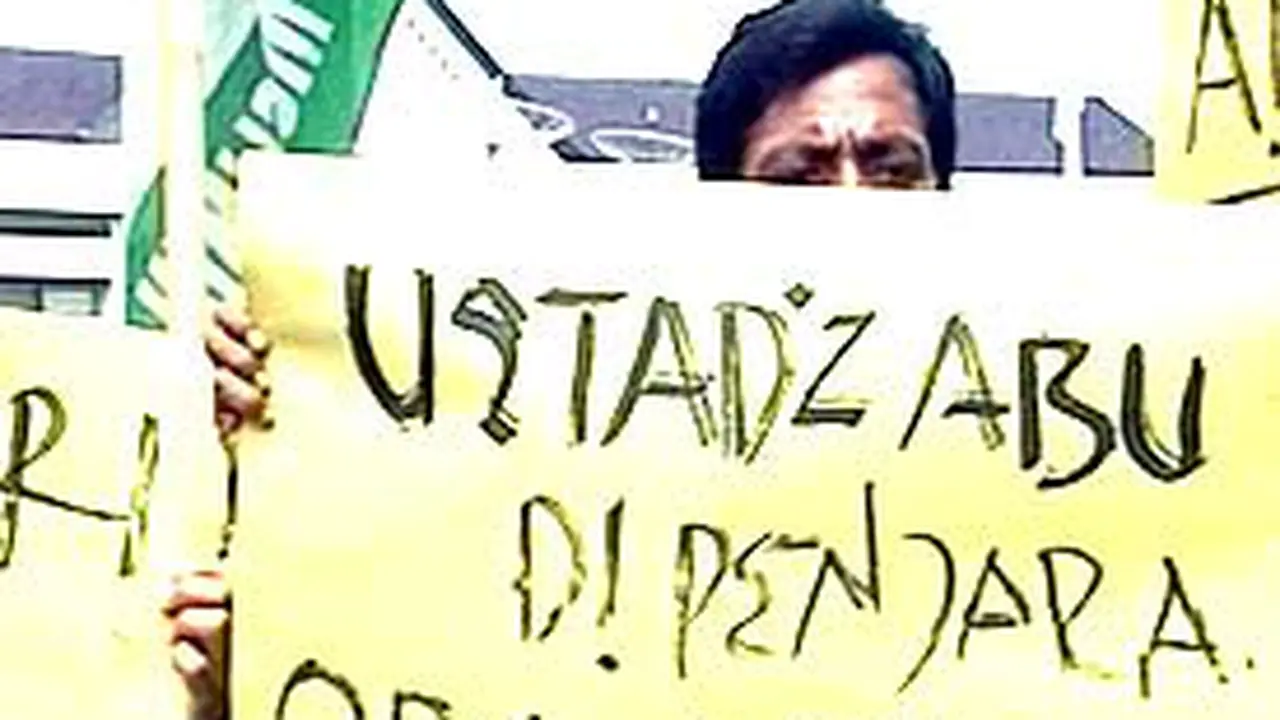051203dIndo60.jpg