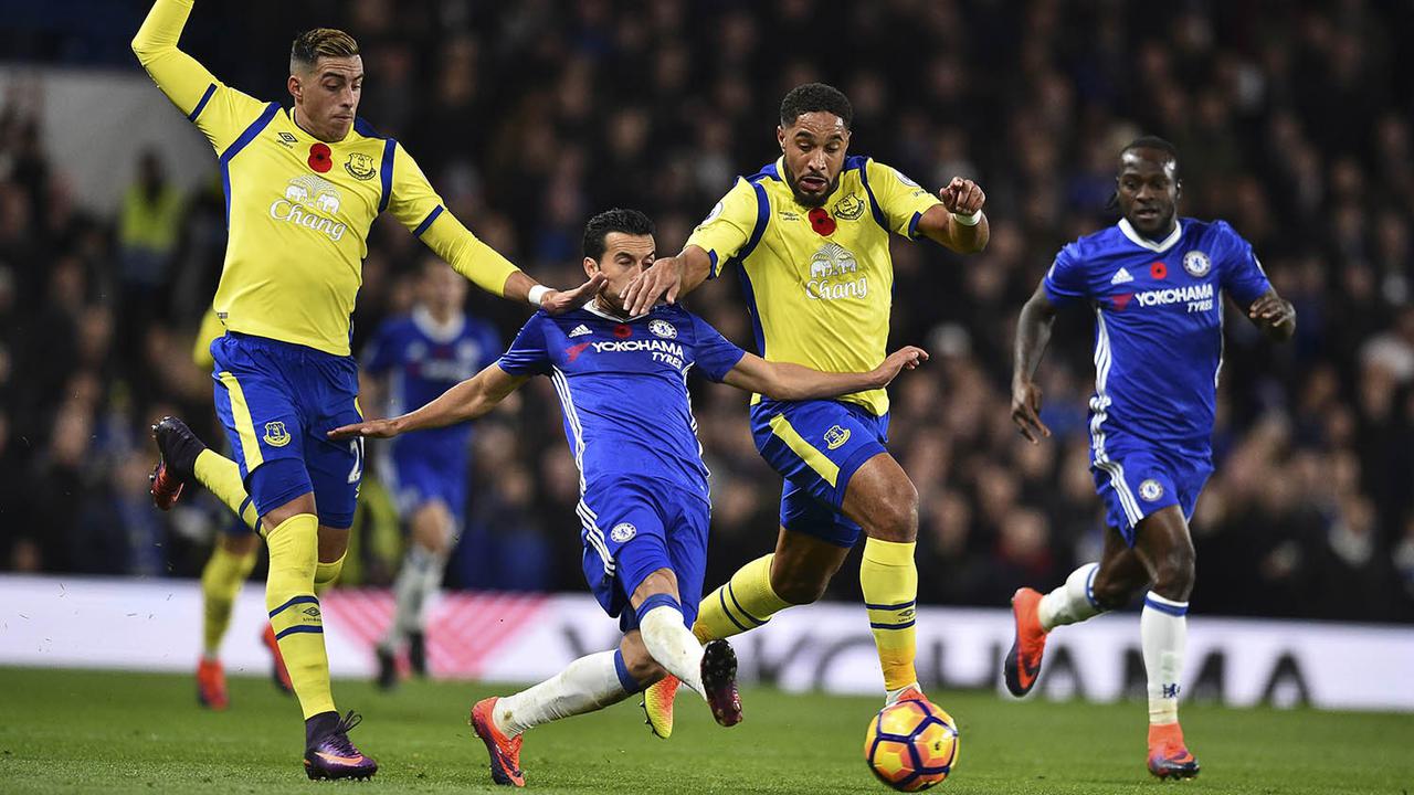 Pesta Gol ke Gawang Everton Antar Chelsea Pimpin Premier League