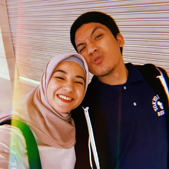 Unggah Video Nikahan 7 Tahun Lalu, Ini 6 Potret Mesra Desta dan Natasha Rizky