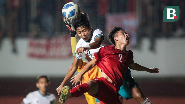 Foto: Goyangan Kafiatur Kecoh Dua Bek dan Jebol Gawang Vietnam, Timnas Indonesia U-16 Juara Piala AFF U-16 2022