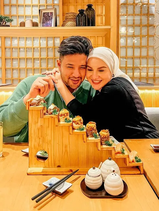 <p>"Aku masih banyak mempunyai kekurangan, dan aku tidak akan lelah memperbaikinya." sambung Irish Bella. [Instagram/_irishbella_]</p>