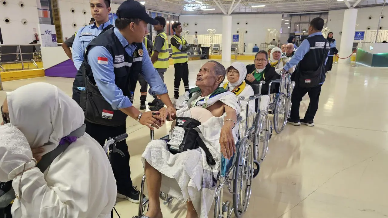 Kasus ISPA Melonjak Jelang Puncak Haji 2025, Jemaah Diminta Disiplin Pakai Masker