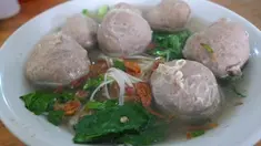 Karena langka dan disukai, beberapa makanan murah yang ada di Indonesia ini saat berada di luar negeri harganya bisa sangat mahal.