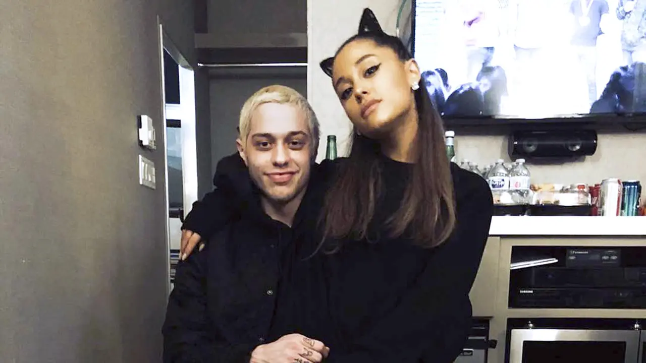 [Fimela] Ariana Grande - Pete Davidson