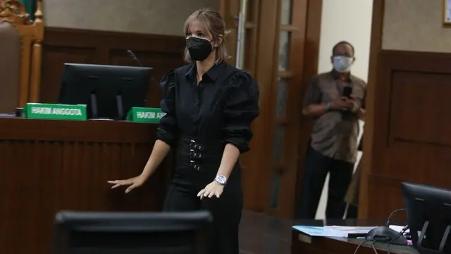 [Fimela] Nia Ramadhani dan Ardi Bakrie