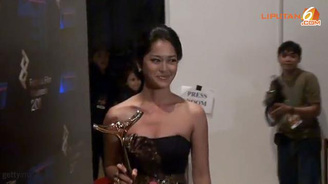 Tabrak Hingga Tewas Mantan Suami Prisia Nasution Tak Ditahan Showbiz Liputan6 Com