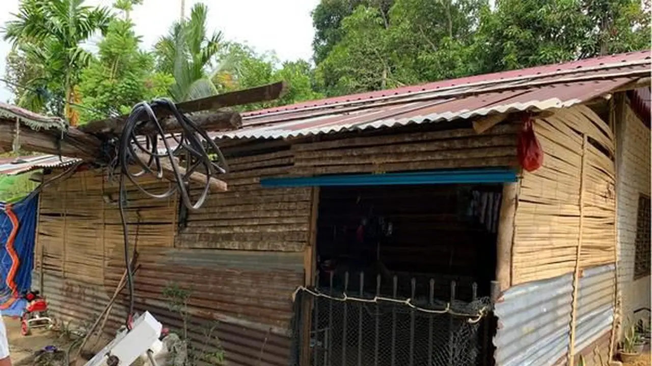 Viral, Rumah Berlantai Tanah Tapi Bersih di Bagian Dalamnya Ini Bikin Melongo