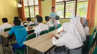 Program Kakak Asuh Mahasiswa Semarang Dorong Kemandirian Siswa Disabilitas