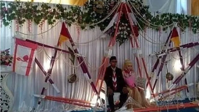 8 Resepsi Pernikahan Nyeleneh Ini Cuma Ada di Indonesia
