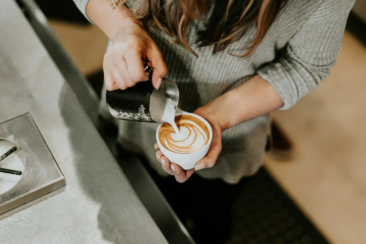 Ilustrasi Latte Art (Unsplash)