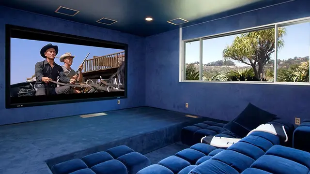 [Bintang] Adam Levine