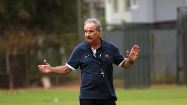 Alfred Riedl