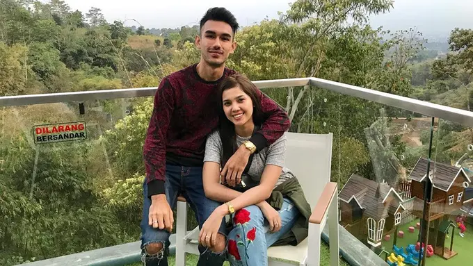 Resmi Jadi Ibu, Ini 6 Potret Perjalanan Kehamilan Raya Kitty