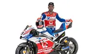 Pebalap Pramac Ducati, Danilo Petrucci, berharap tuah dari motor dan livery motor anyar Ducati miliknya di MotoGP 2018. (Twitter/@pramacracing)