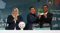 Suasana pengundian babak semifinal Pegadaian Liga 2 2023/2024 di SCTV Tower, Jakarta, Senin (5/2/2024). (Bola.com/Abdul Aziz)