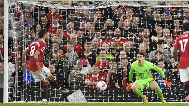 Foto: Aksi-aksi Pemain MU saat Cetak Empat Gol ke Gawang Chelsea