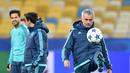 Pelatih Chelsea Jose Mourinho. (AFP Photo / Sergei Supinsky)