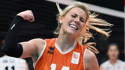 Tahun 2015 bersama timnas Belanda meraih medali perak pada kejuaraan CEV European Championship. (AFP/Kirill Kuddryavtsev)