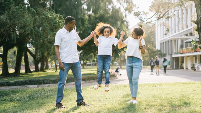 Ilustrasi keluarga harmonis