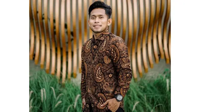 6 Momen Lamaran Andik Vermansah dan Silvia Anggun, Tebar Senyum Bahagia