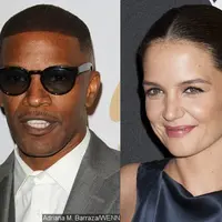 Katie Holmes dan Jamie Foxx (via aceshowbiz.com)