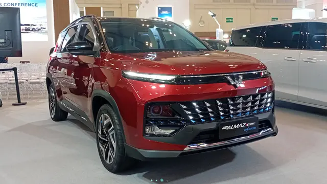 Wuling New Almaz Hybrid