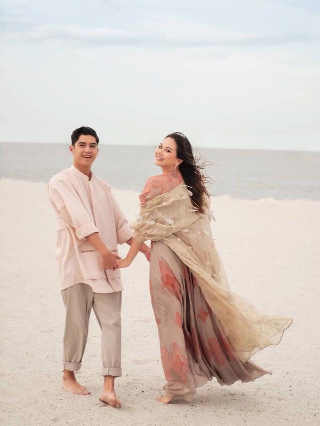 Bak Prewedding, 7 Pemotretan Al Ghazali dan Alyssa Daguise di Pinggir Pantai