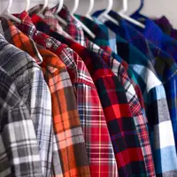 Setia orang pasti memiliki kemeja di dalam lemarinya.