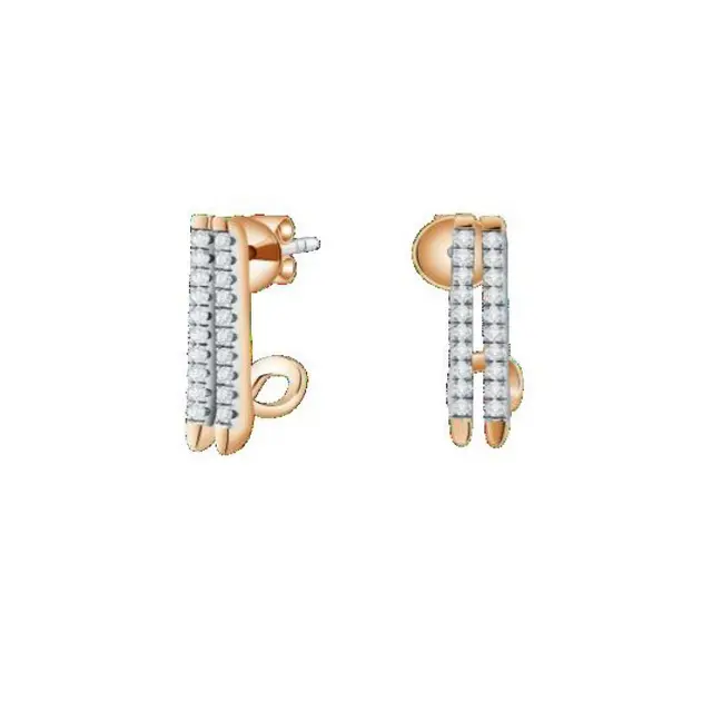 Lepas Perhiasan saat Berenang