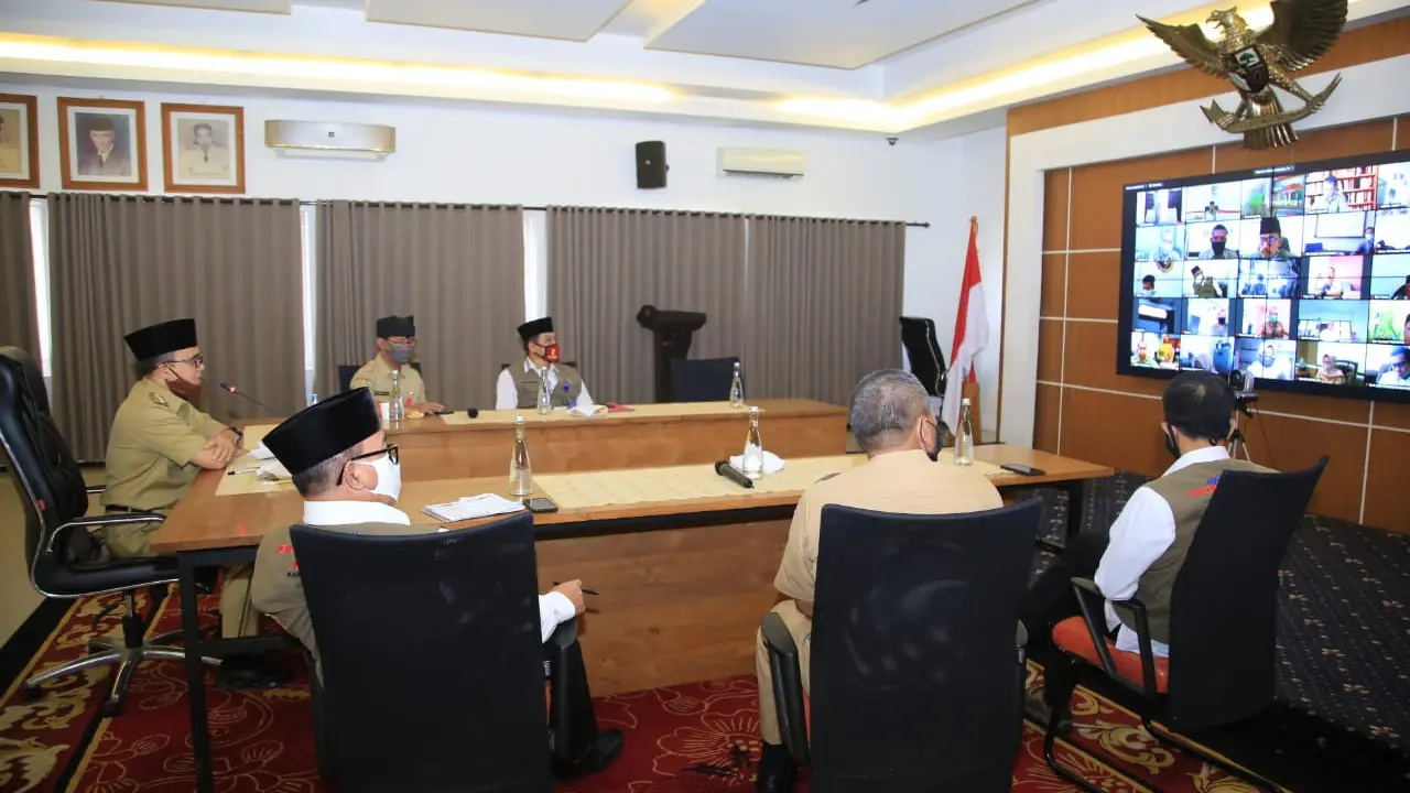 Bupati Anas Sharing Strategi New Normal Pariwisata Banyuwangi