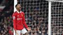 <p>Ekspresi pemain Manchester United, Marcus Rashford setelah gagal menjebol gawang Leeds United dalam pertandingan lanjutan Liga Inggris 2022/2023 yang berlangsung di Old Trafford, Rabu (8/2/2023). Penyerang Inggris dengan nilai 60 juta euro itu telah bersama MU sepanjang hidupnya tetapi ia bisa pergi sebagai agen bebas jika kontraknya tidak diperpanjang sebelum Juni 2023. (AFP/Oli Scarff)</p>