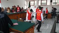 Sidang tuntutan para terdakwa perkara pengeroyokan suporter Persija Haringga Sirla kembali ditunda, Selasa (2/4/2019). (Huyogo Simbolon)